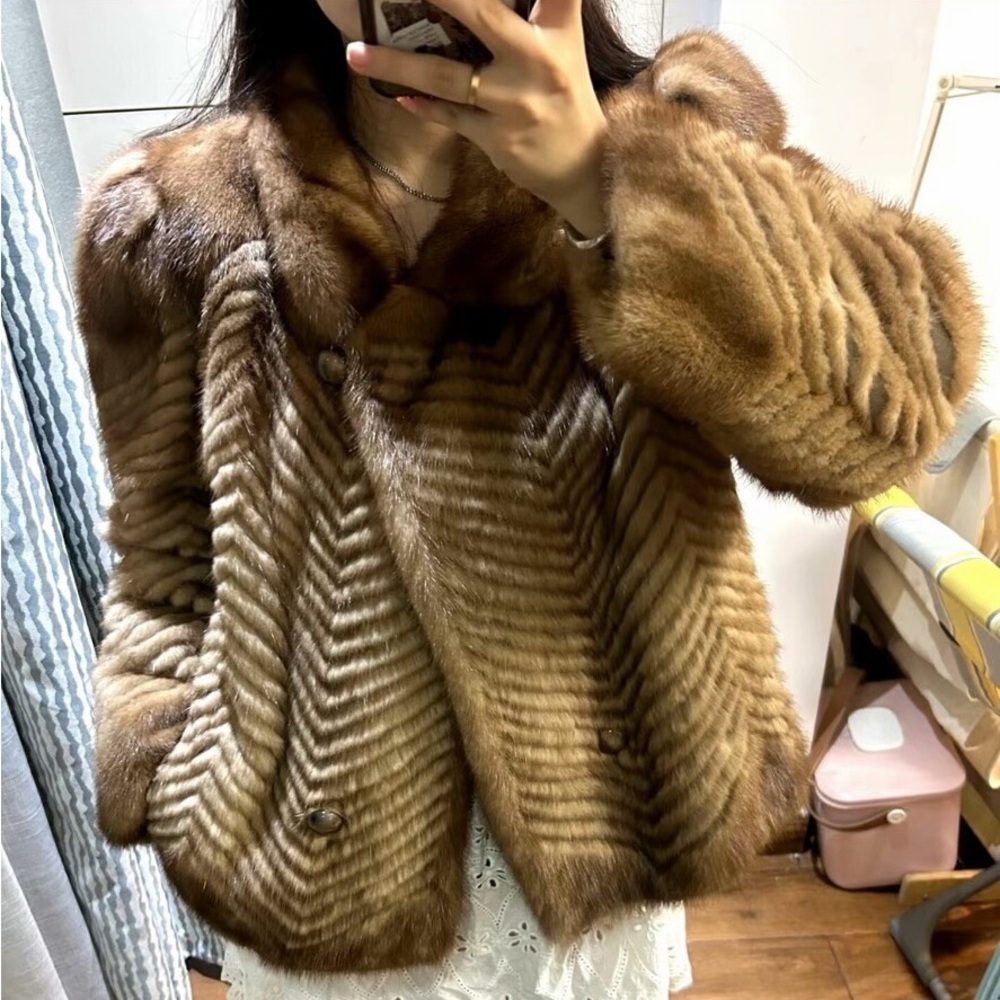 Luxurious Brown 100% Real Female mink fur Coat